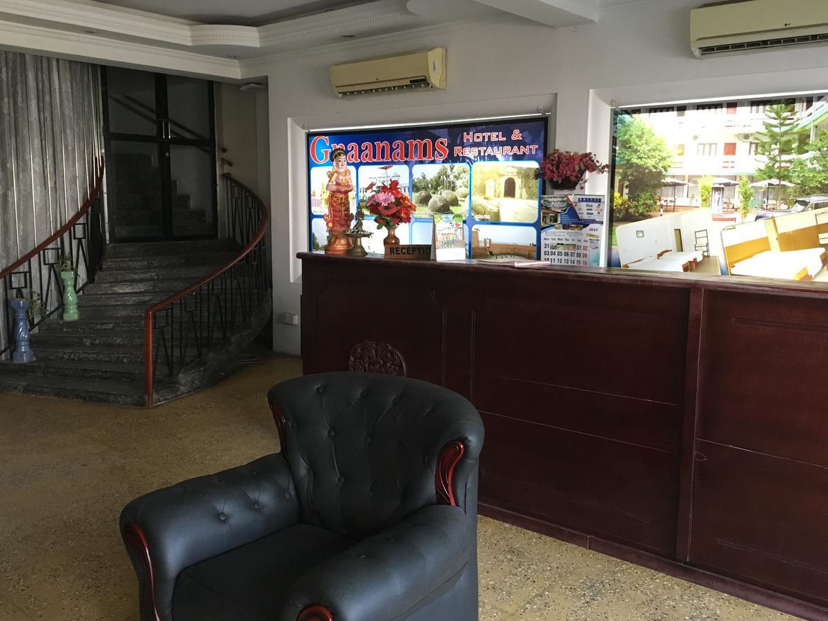 Gnaanams Hotel And Restaurant Jaffna Esterno foto